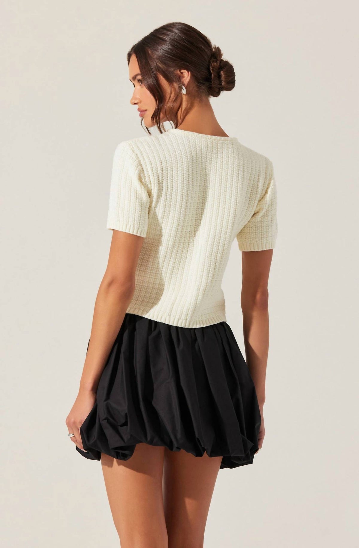 Astr - Averie Contrast Bow Cardigan