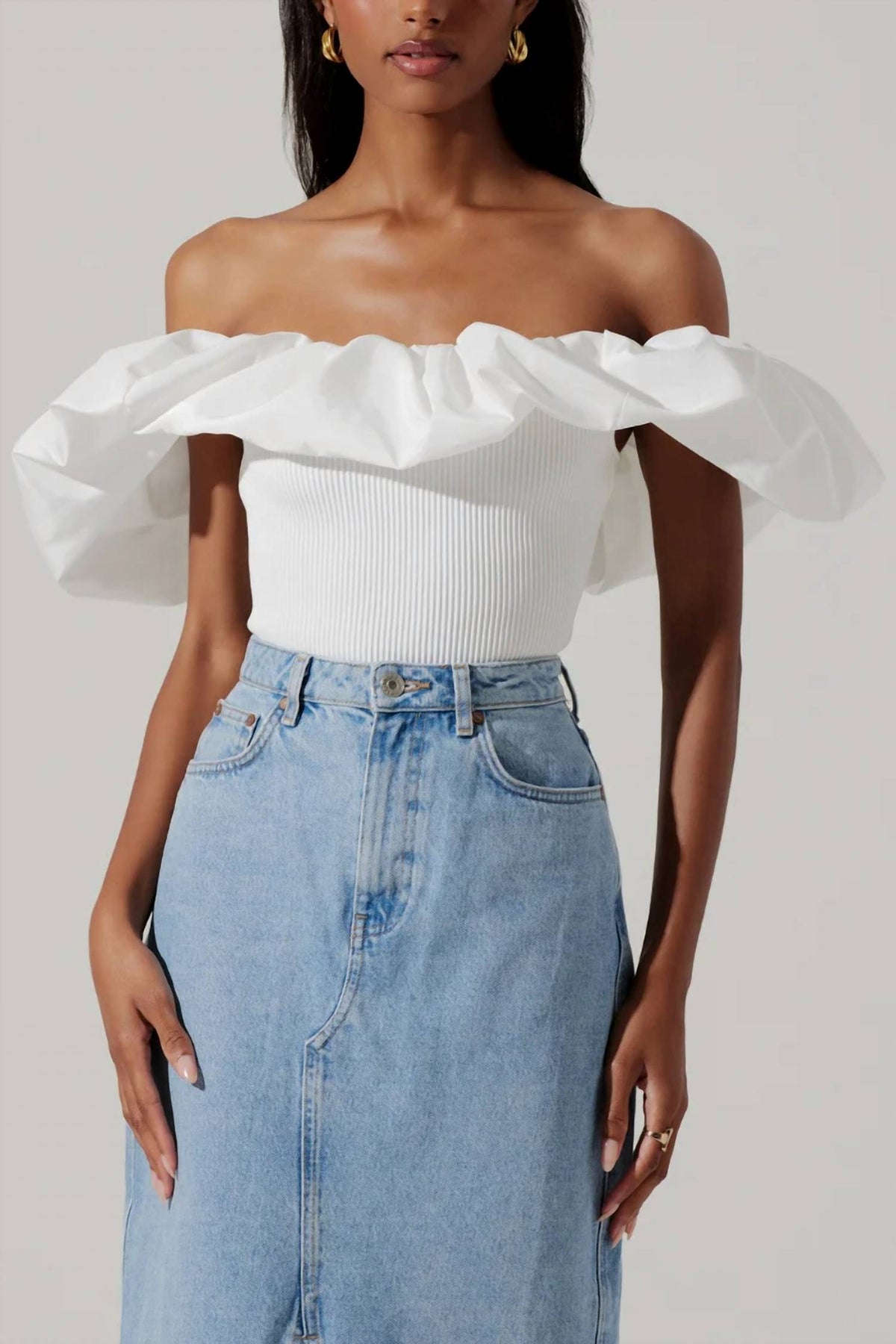 Astr - Cherie Off Shoulder Top