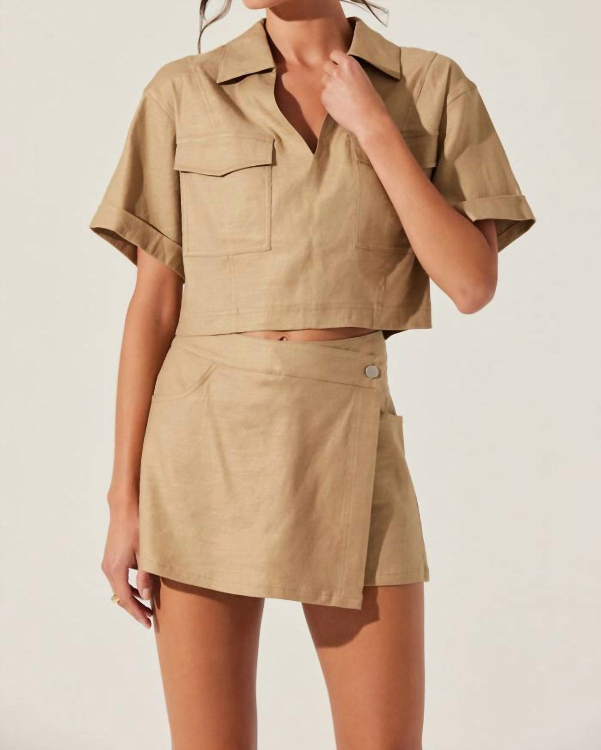 Astr - Deborah Linen Blend Safari Top