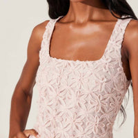 Astr - Fable 3d Floral Mini Dress