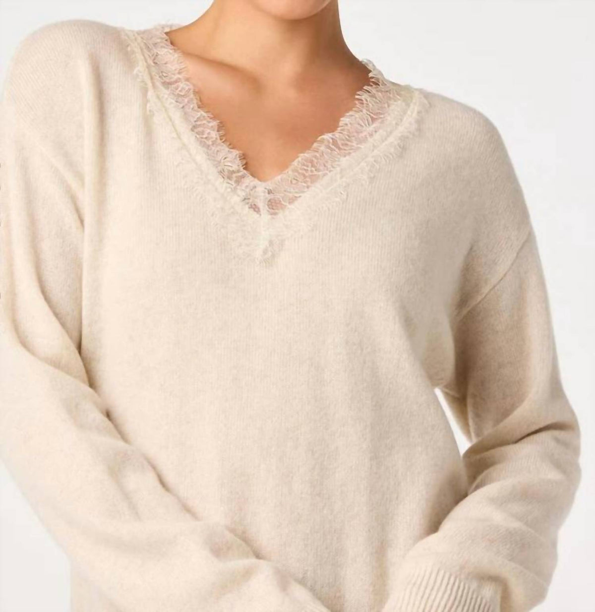 Astr - Jadyn Lace-trim V-neck Sweater