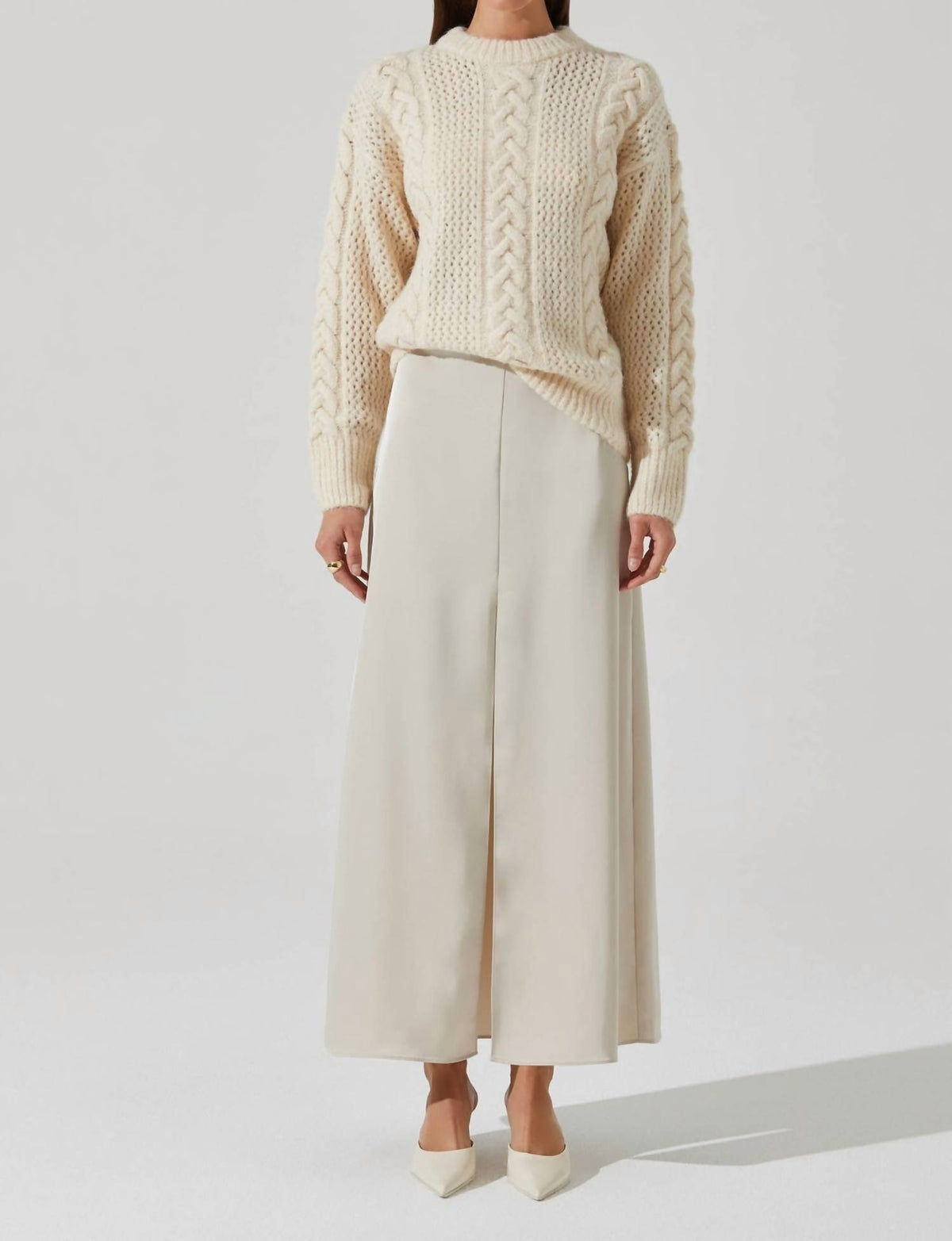 Astr - Lisbeth Cable Knit Sweater