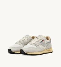 Autry - Women's Reelwind Low Sneaker