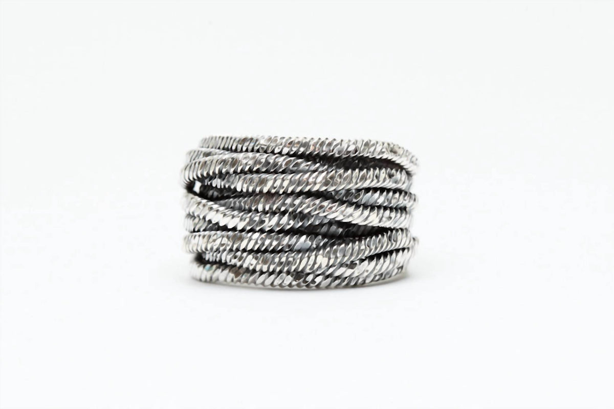 Avenue Chic - Women's Sparkle Wrap Ring