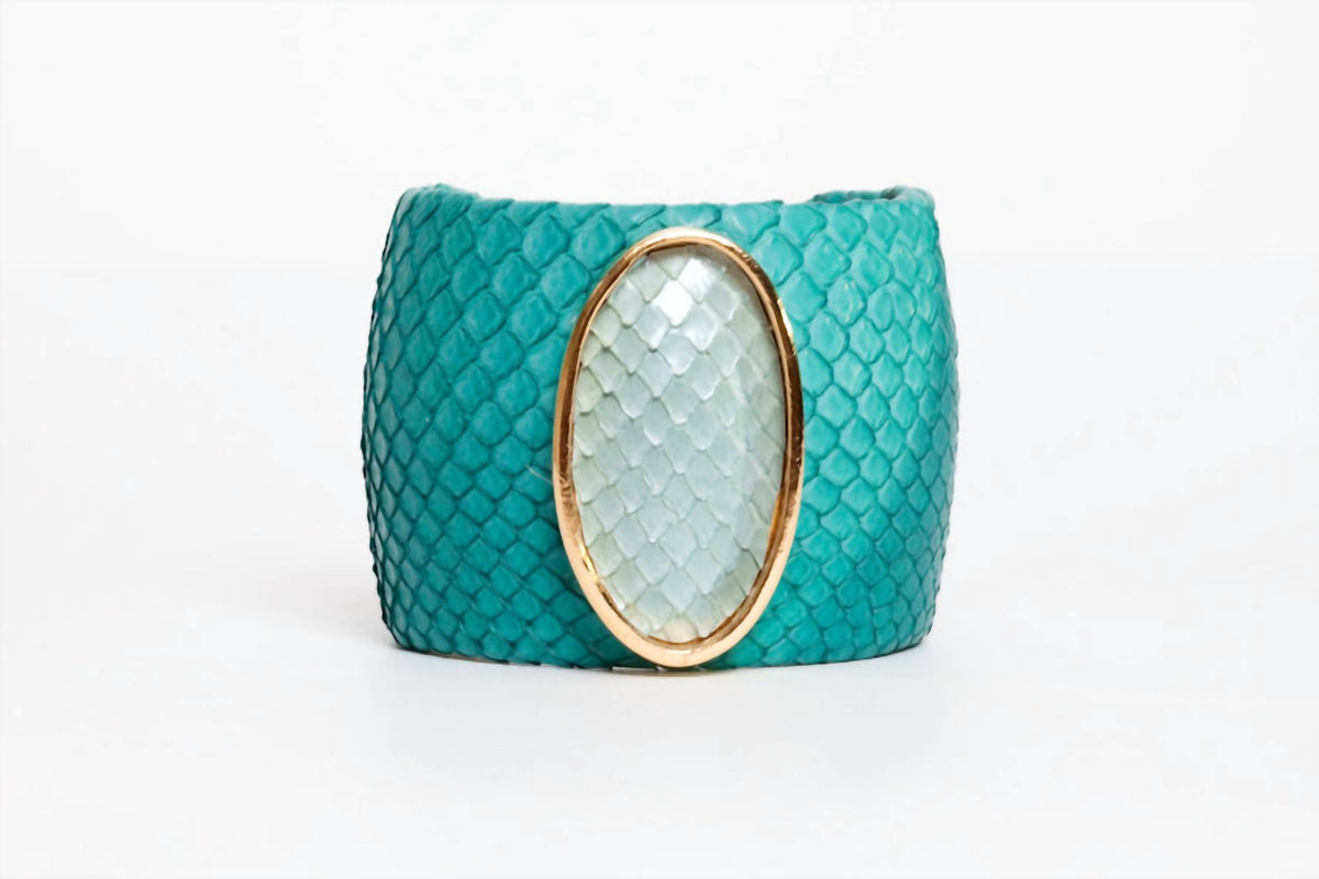 Avenue Chic - Women's Exotic Colorblock Large Cuff