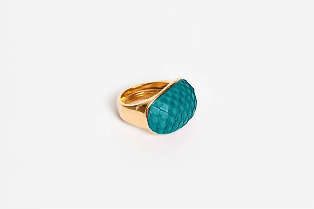 Avenue Chic - Women's Exotic Leather Dome Ring