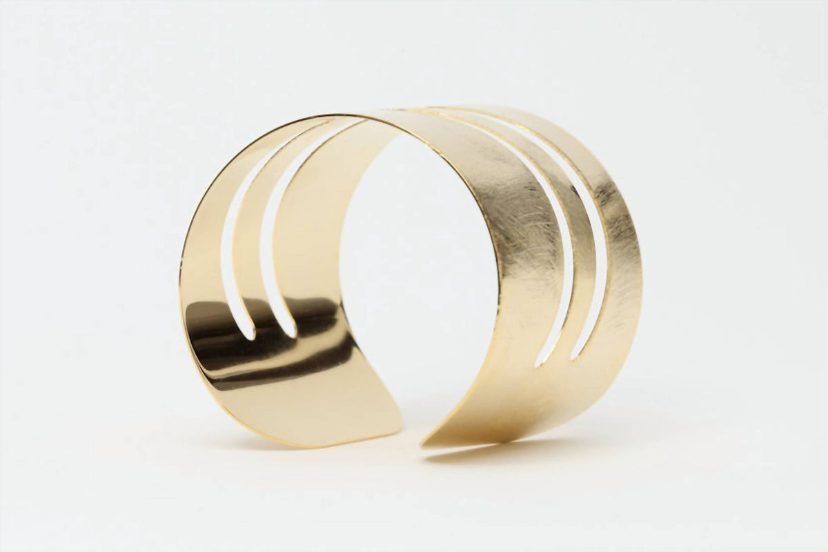Avenue Chic - Women's Open Wave Cuff