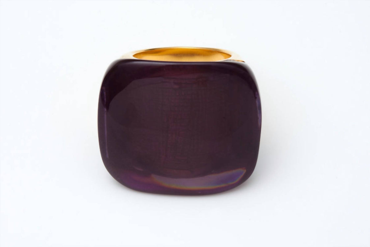 Avenue Chic - Women's Rock Ring