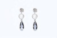 Avenue Chic - Women's Rose Teardrop Earrings