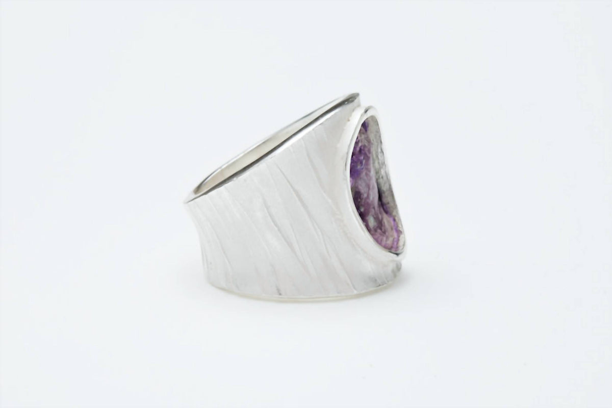 Avenue Chic - Women's Steampunk Ring