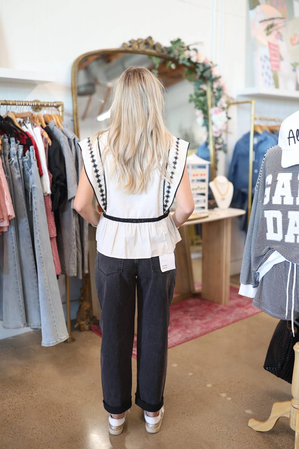 B.Young - Ashlyn Button-down Front Blouse