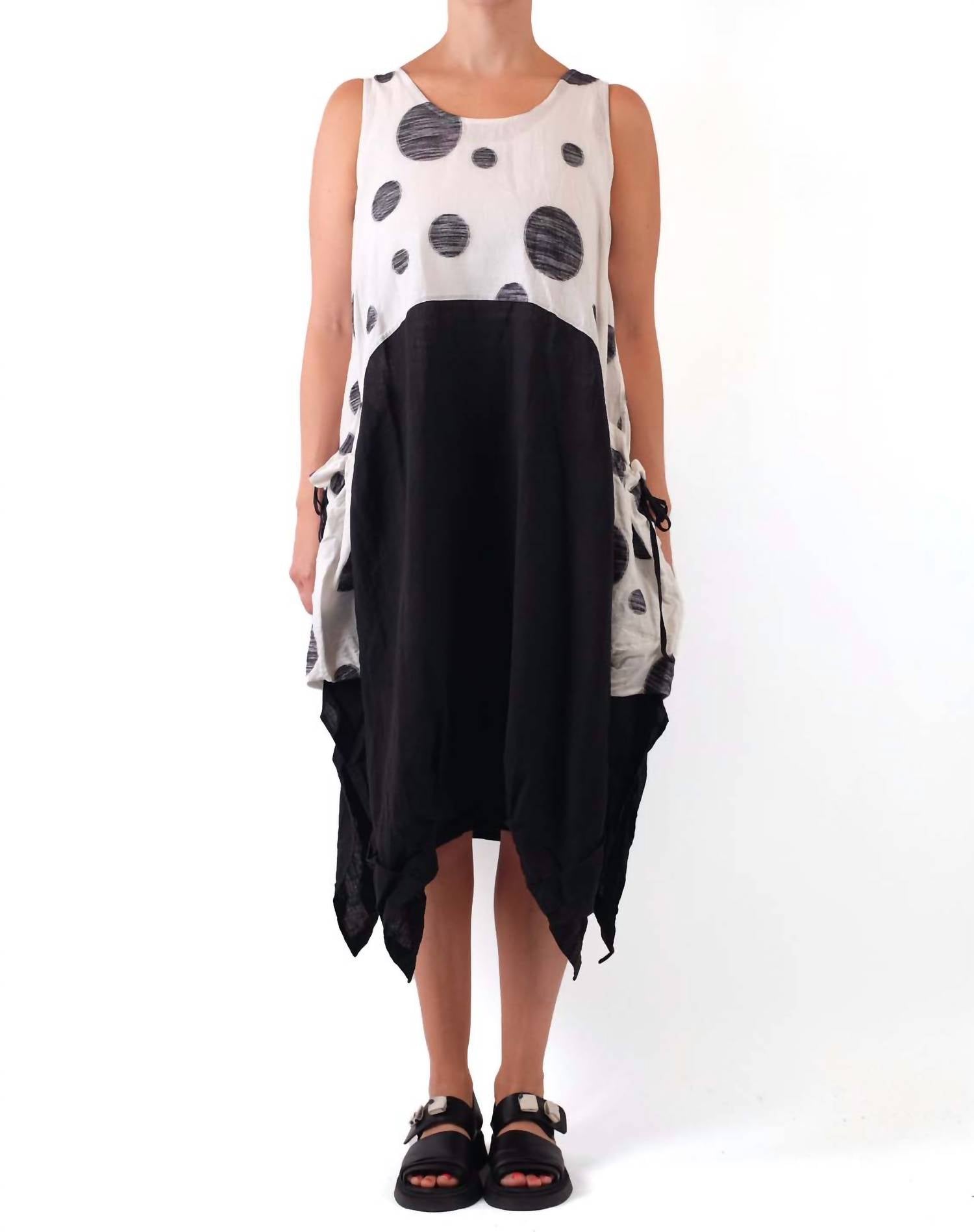 Cheyenne - Sleeveless Polka Dot Midi Dress