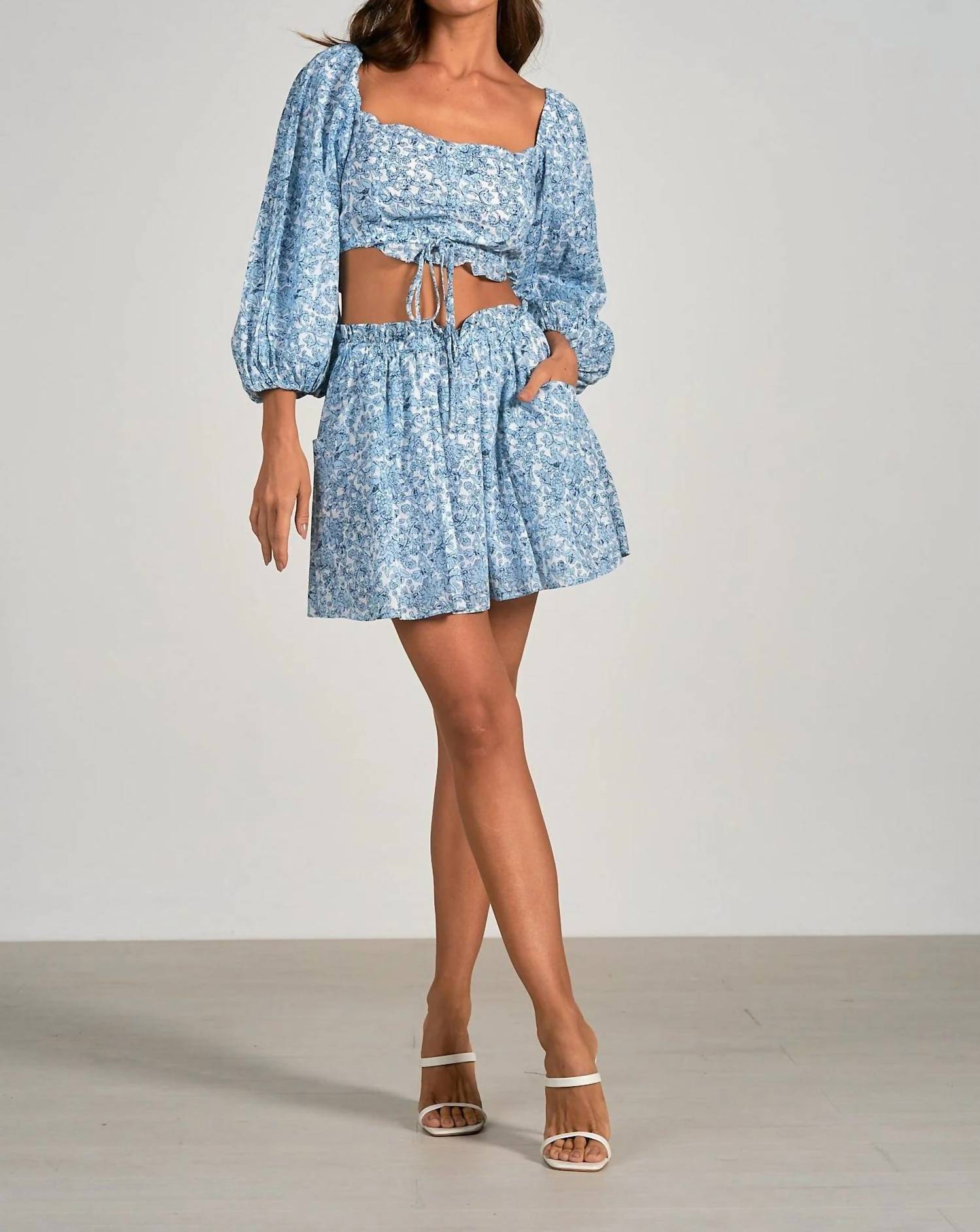 Elan - Cinched Square Neck Top