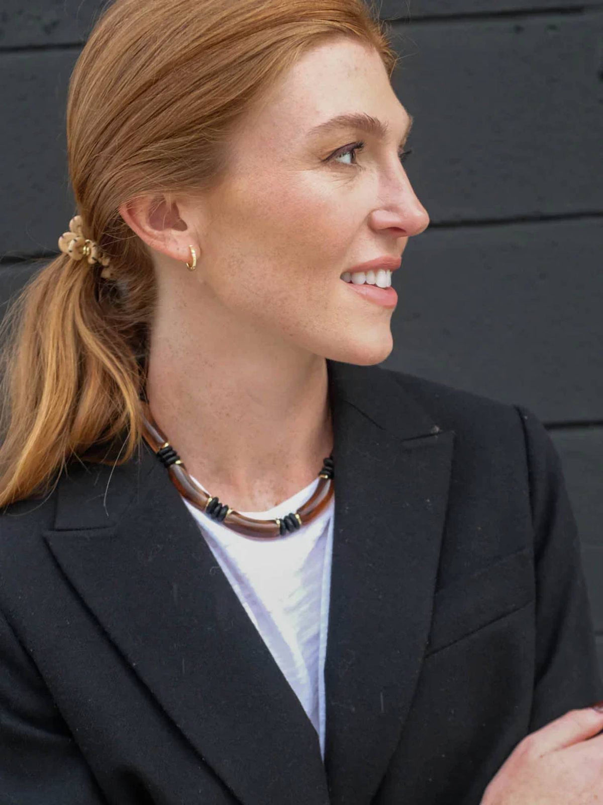 By Lilla - Women's Chunky Resin Bead Rooftop Necklace
