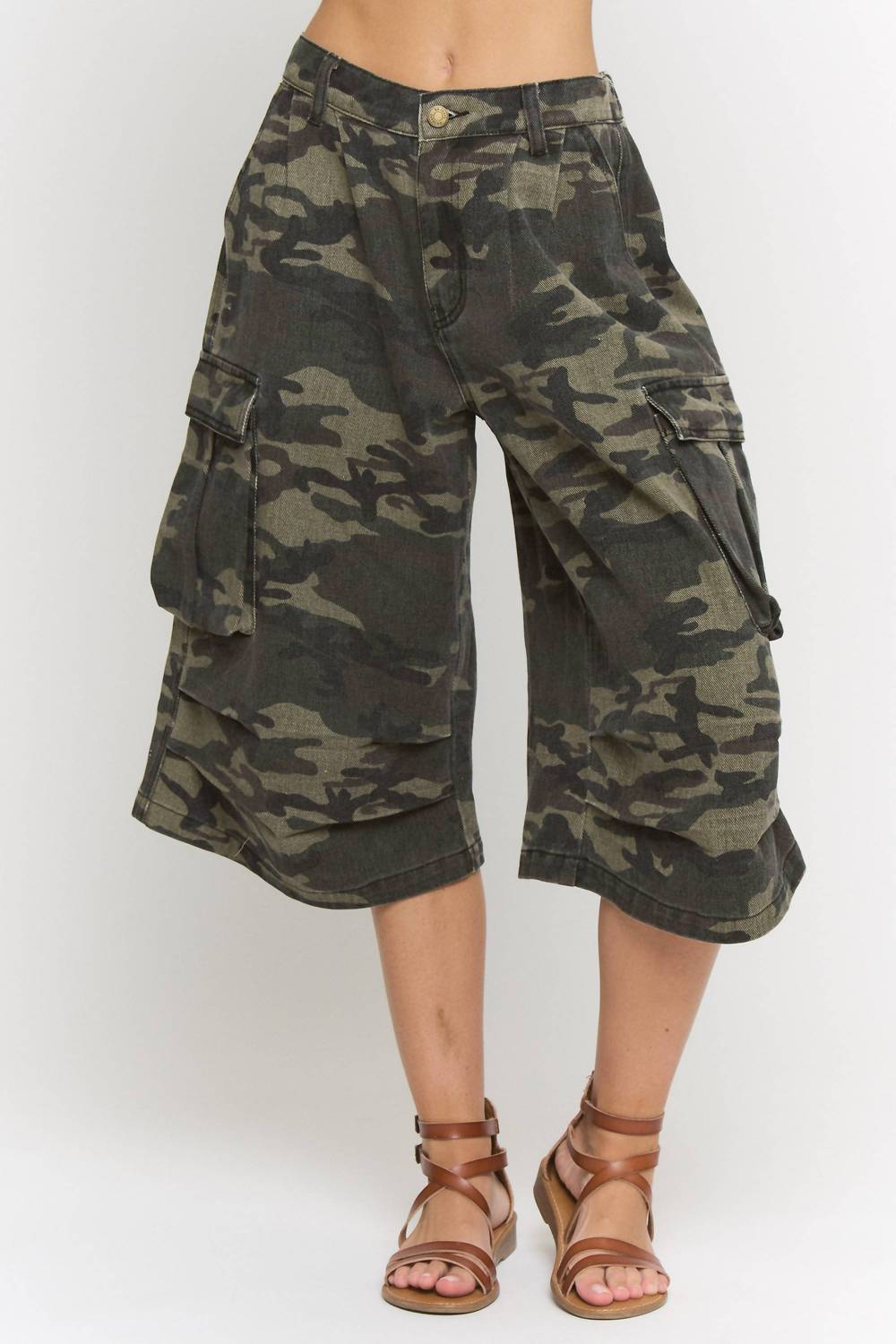 Jade By Jane - Camo Cargo Midi Pants - Plus