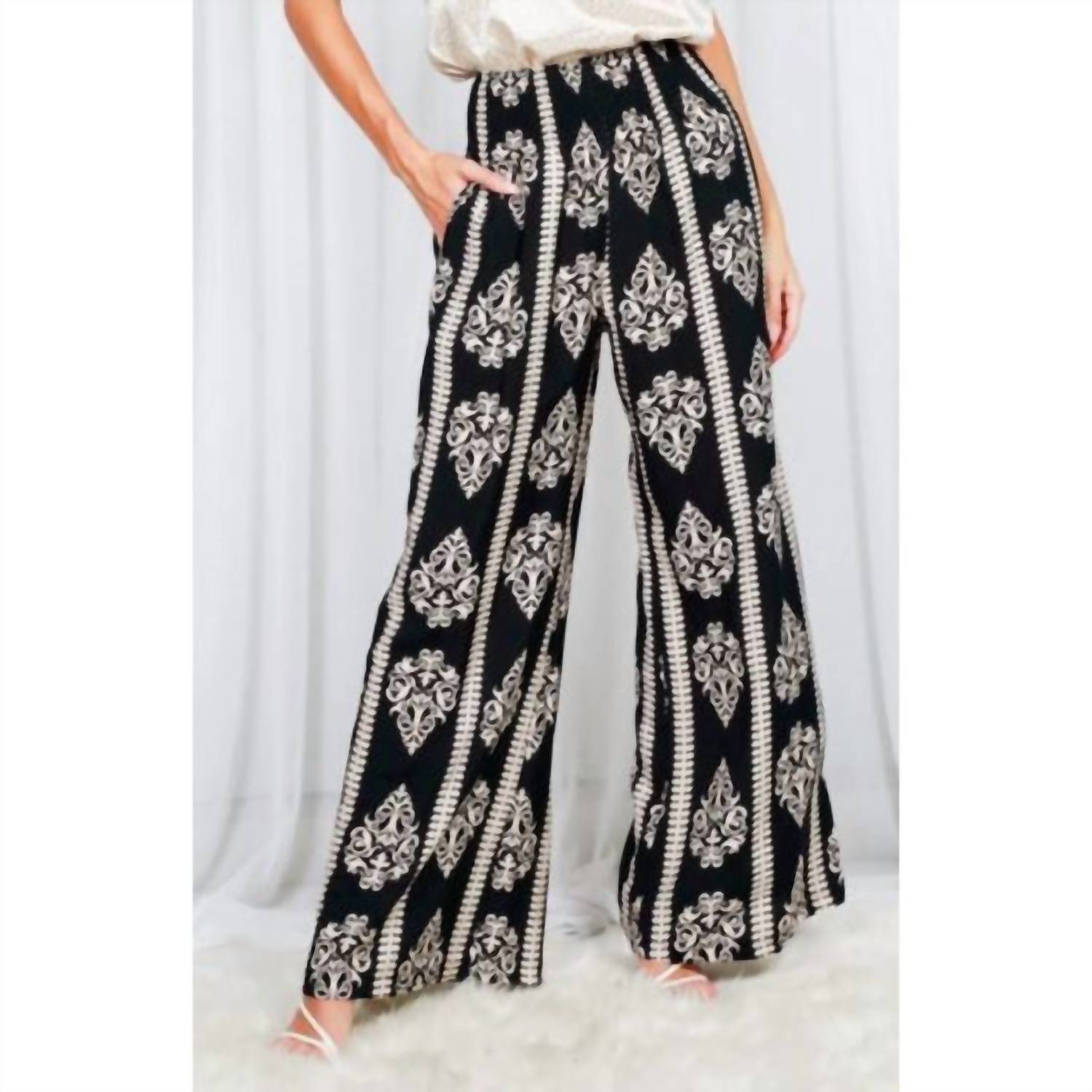 Vine & Love - Geo Print Smocked Wide Leg Pants