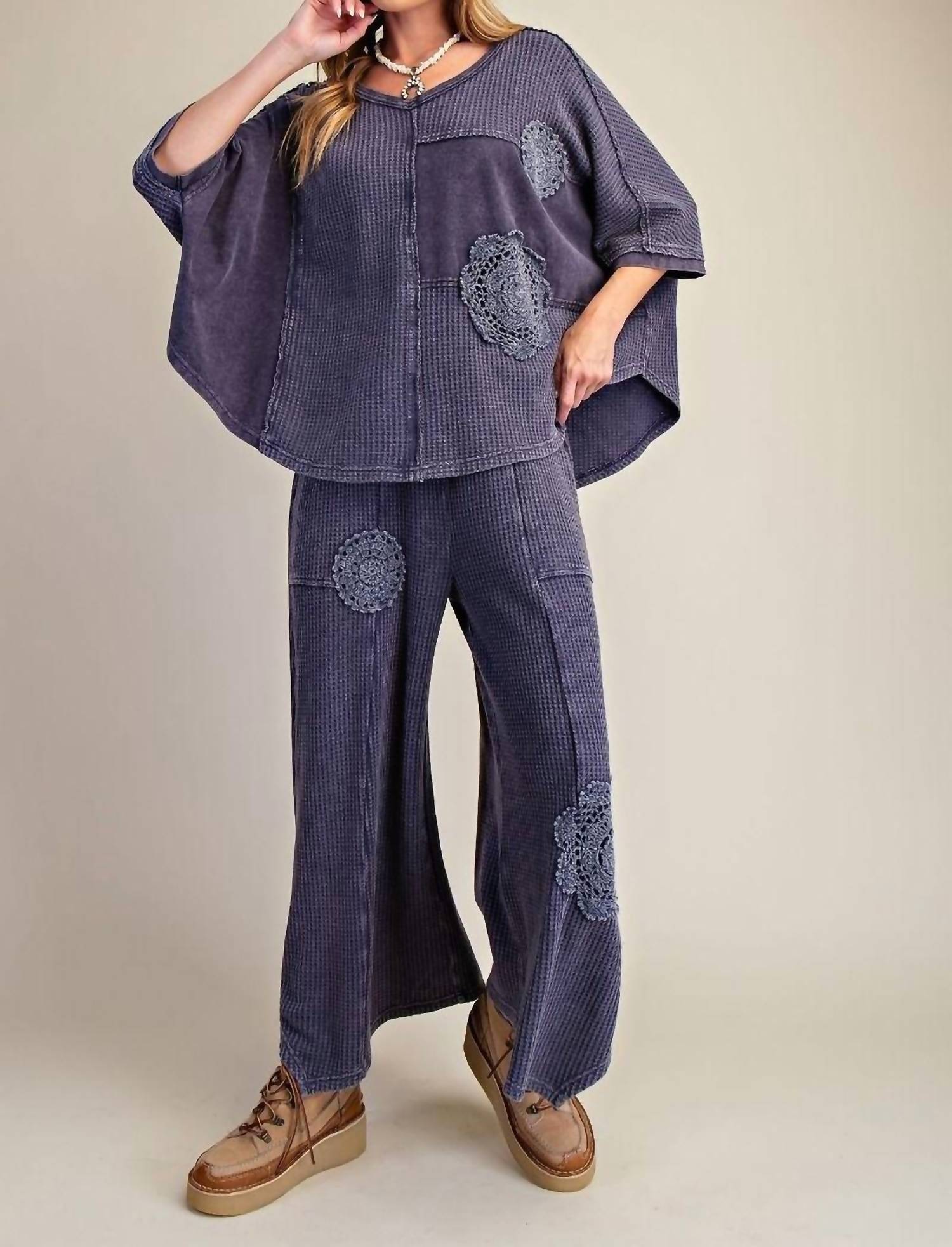 Easel - Crochet Patch Detailing Washed Thermal Set