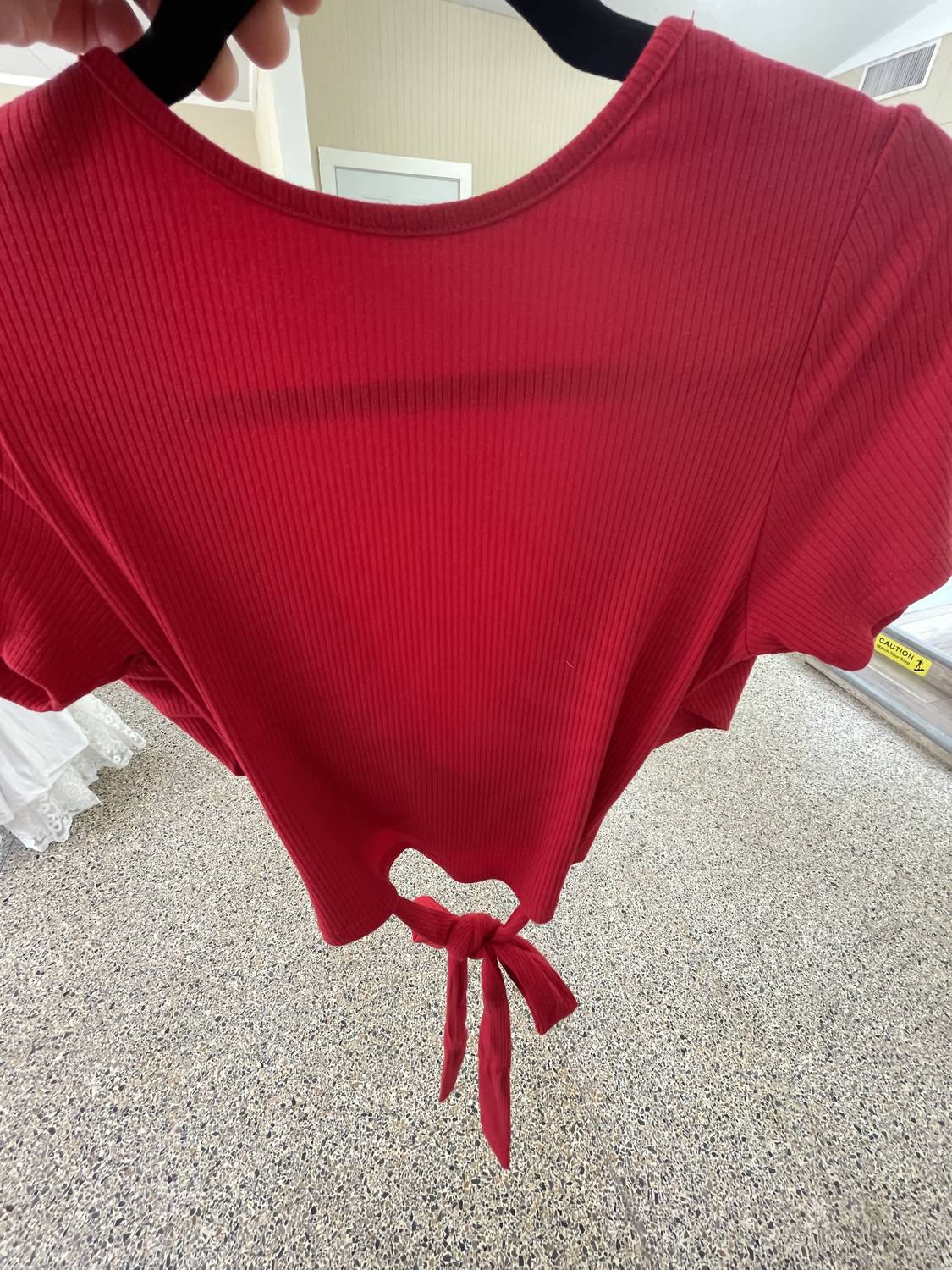 Active Basic - Red tie top