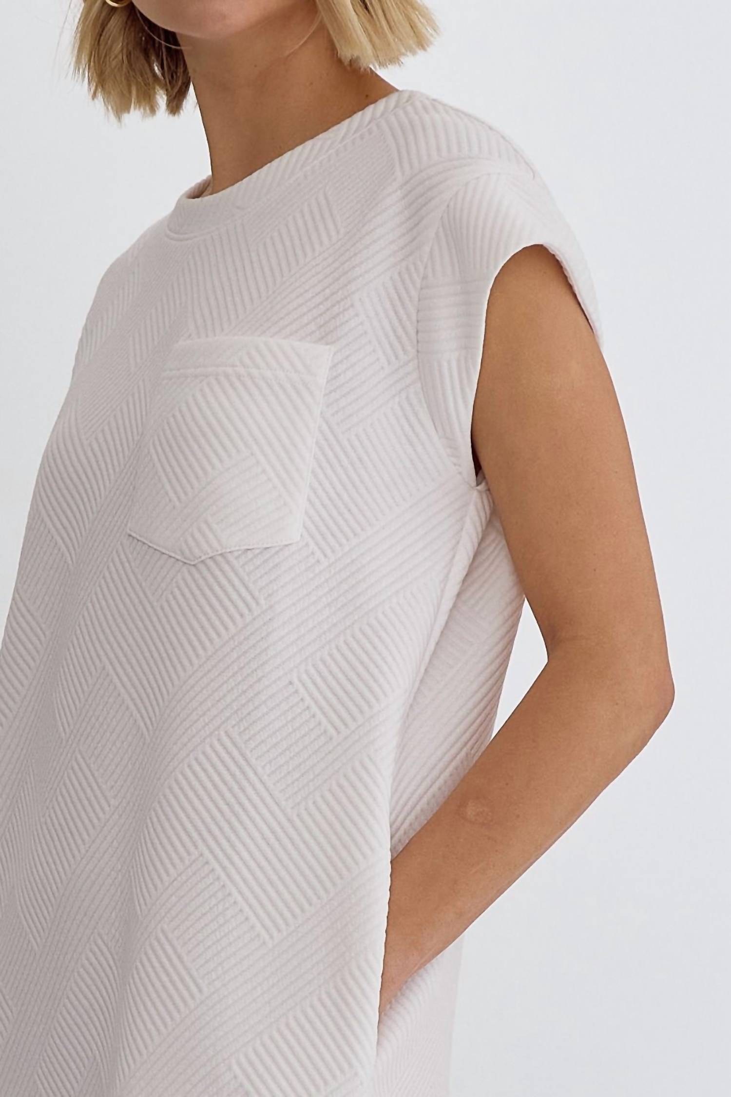 Entro - Textured Sleeveless Dress