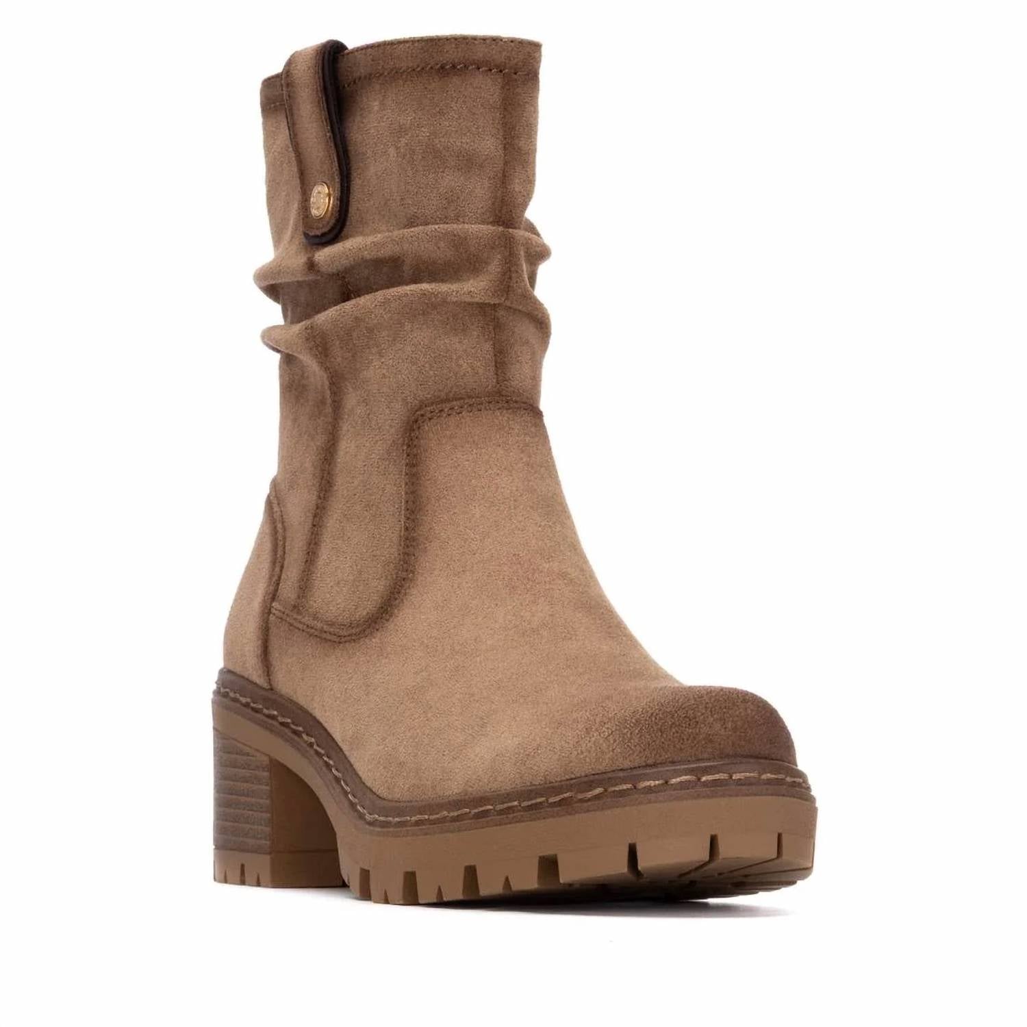 Refresh - Women's Suede Ankle Booties