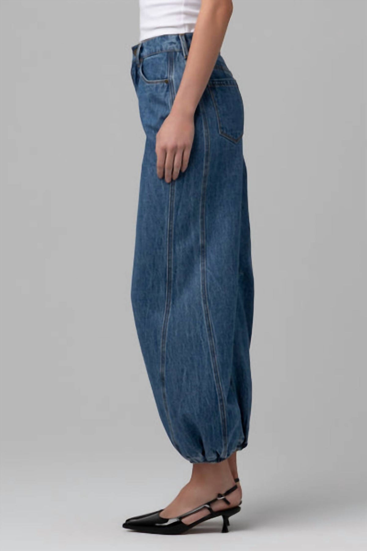 Blanknyc - Barrel Leg Jeans