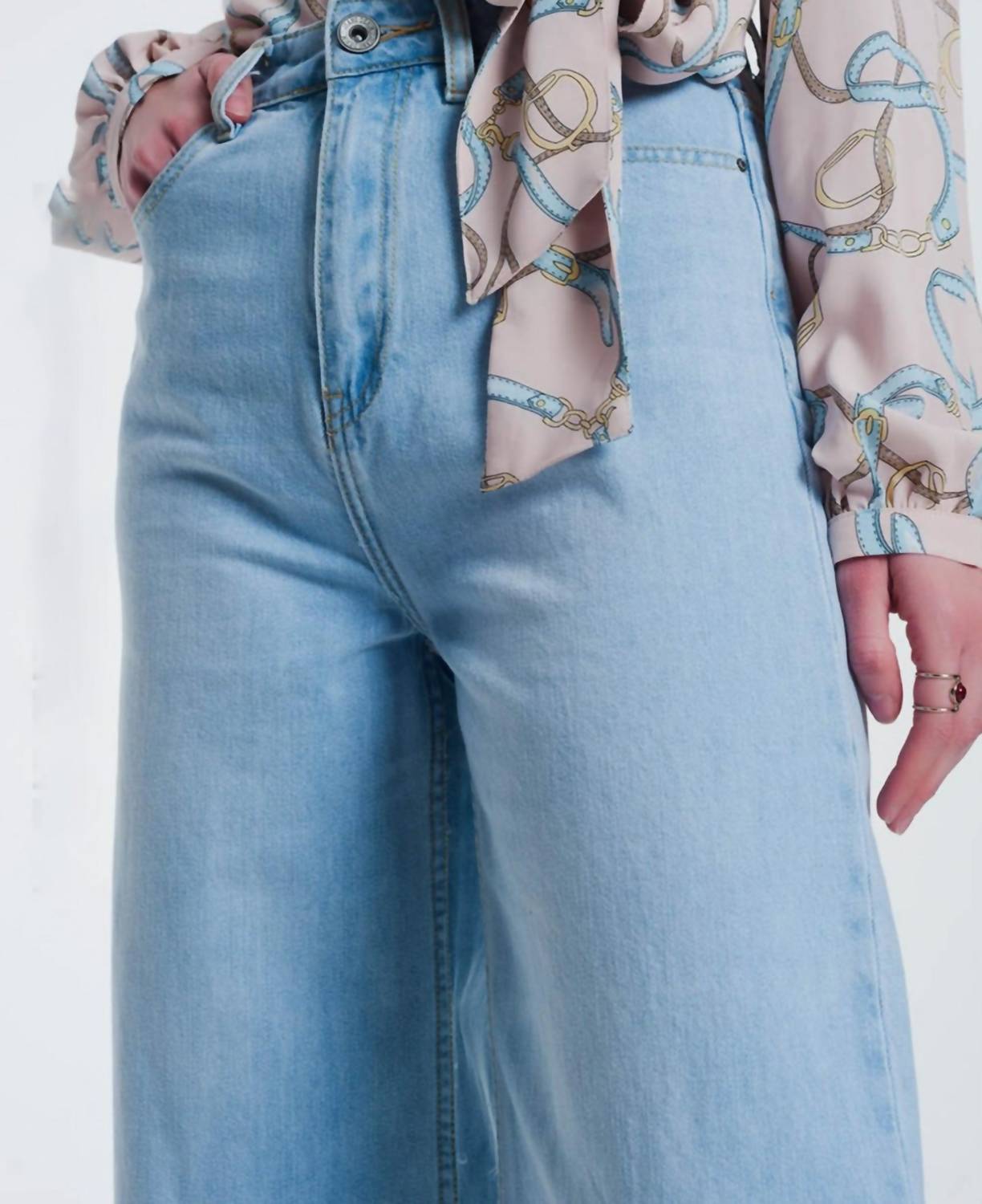 Q2 - Ava High Waist Wide Leg Jeans