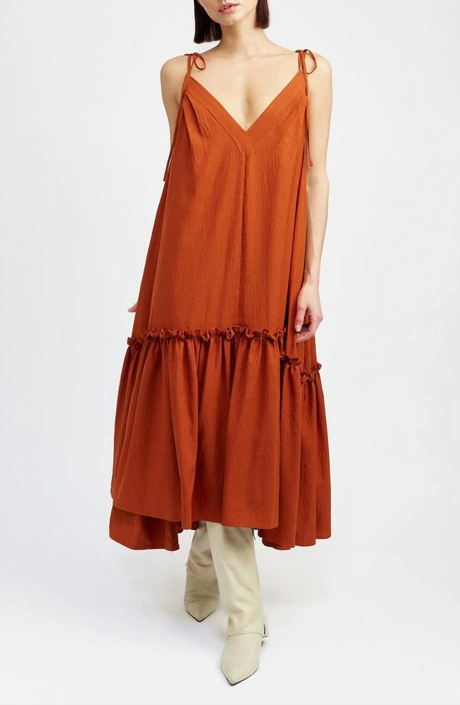 En Saison - Itzel Tiered Midi Dress