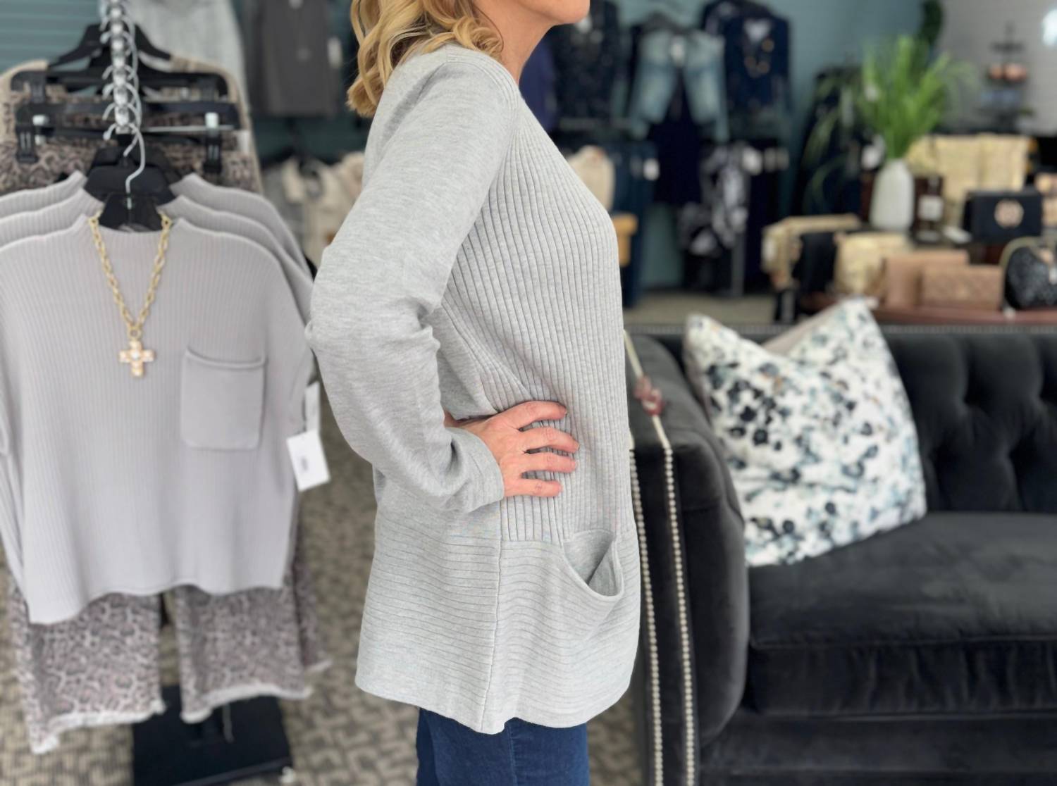 Deloache - Textured Long Sleeves Cardigan