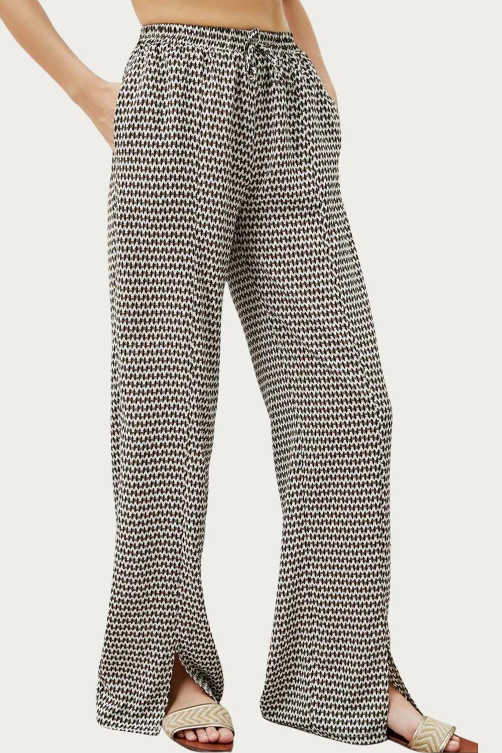 RELAXED SLIT-HEM PRINTED JERSEY PANT