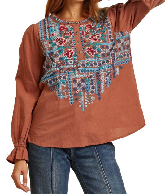 Andree By Unit - Mixed Embroidered Top