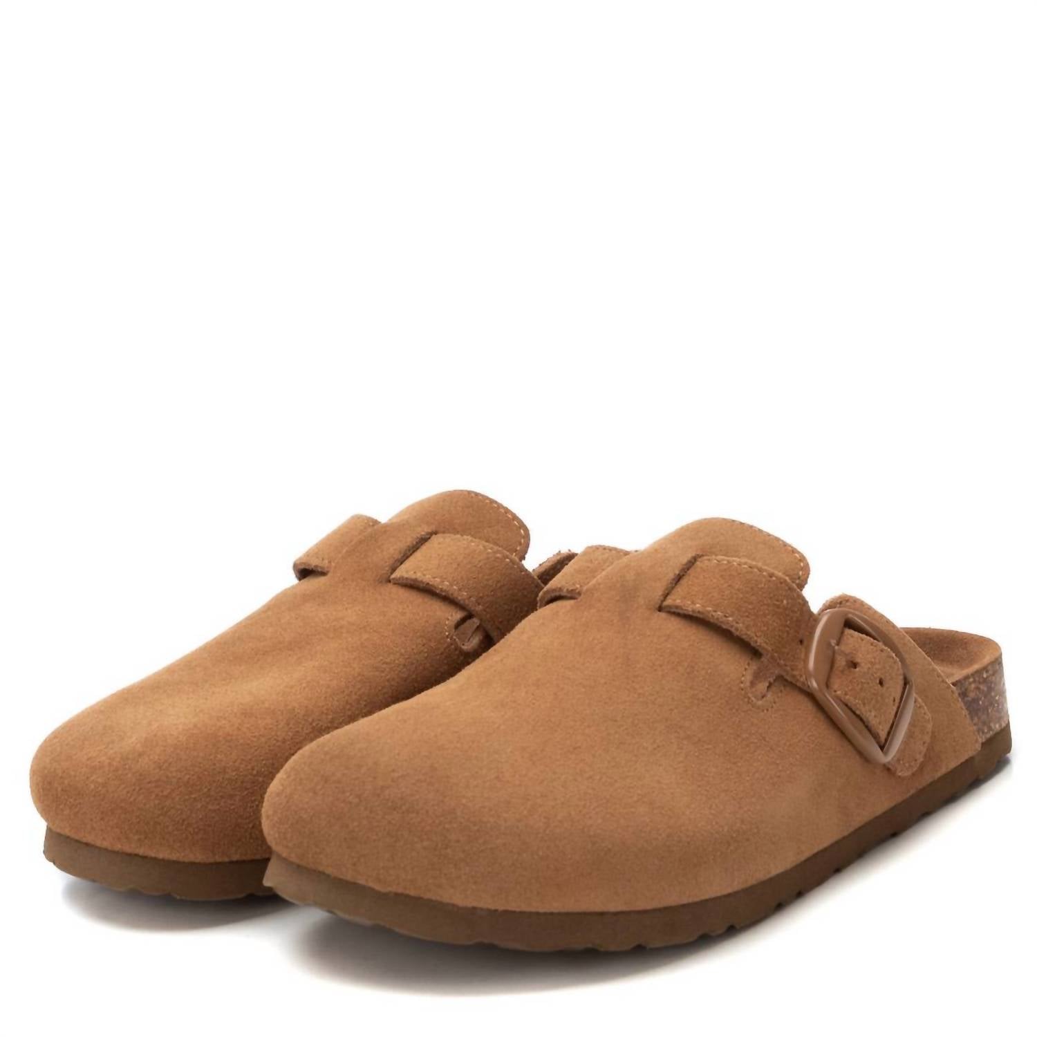 Xti Women's Refresh Suede Clog in camel - women's shoe - detail view