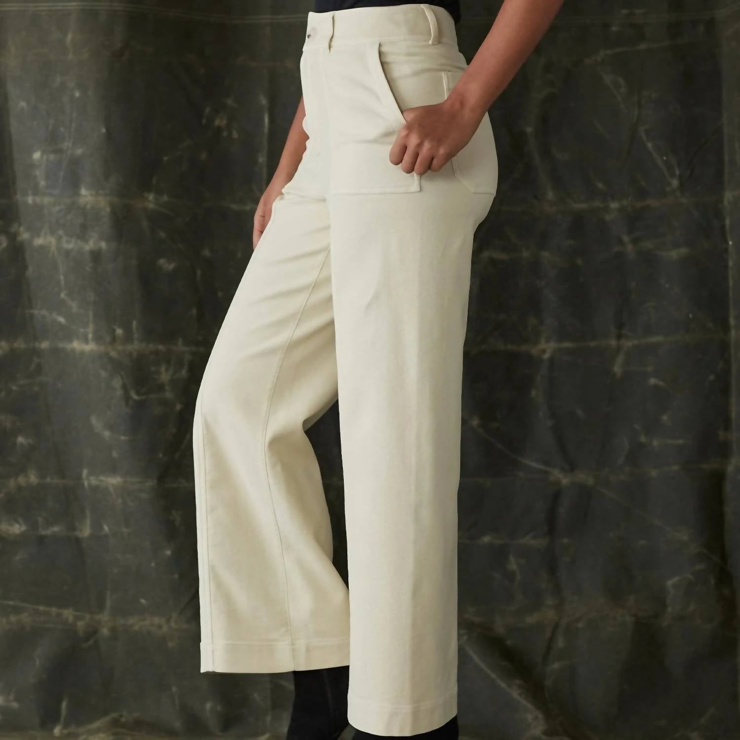The Normal Brand - Comfort Terry Crop Pant
