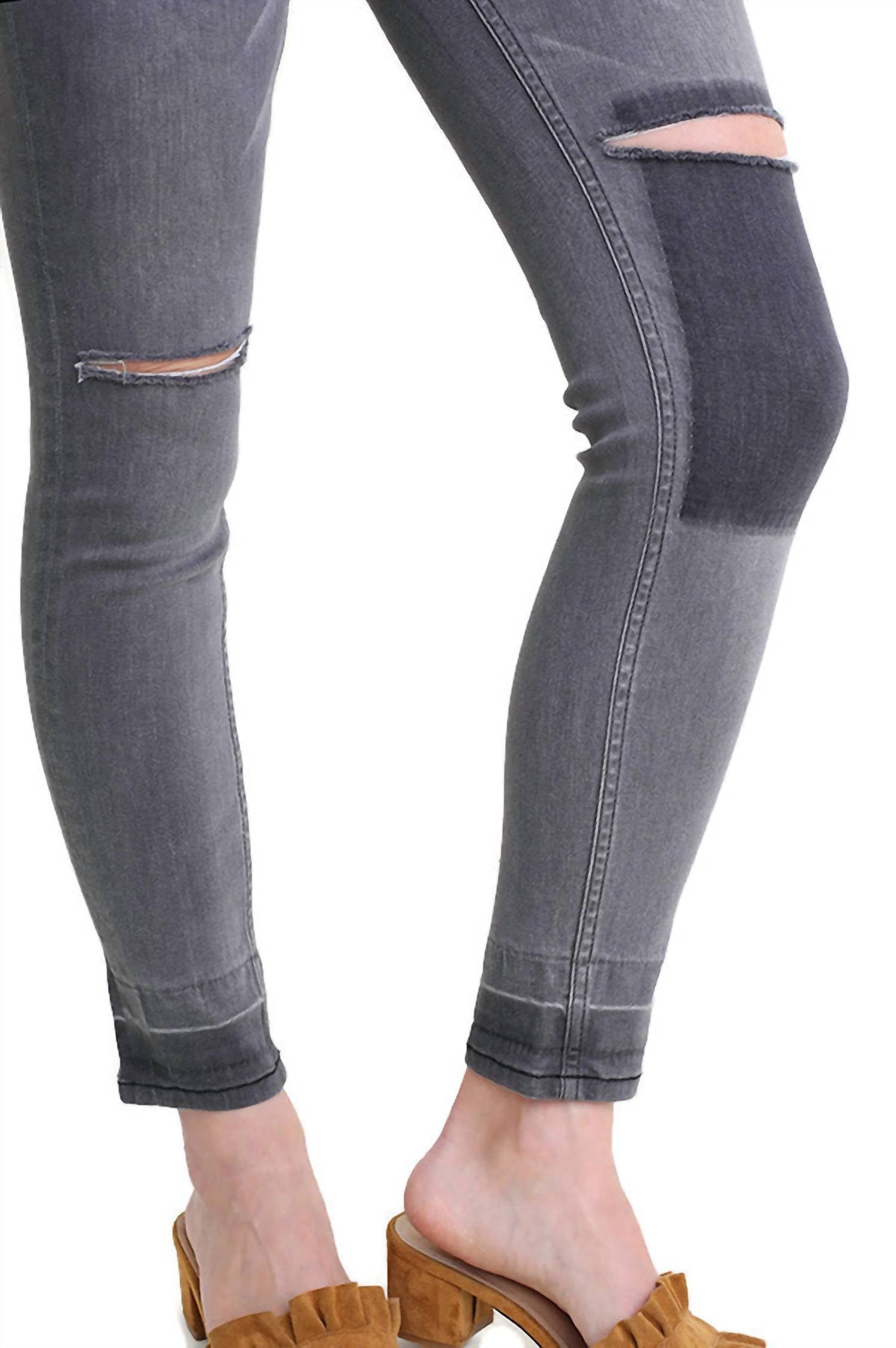 Umgee - Distressed Denim Stretch Jean