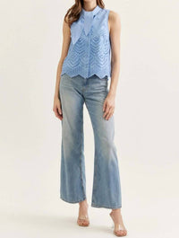 Entrousa - Sleeveless Scallop Top