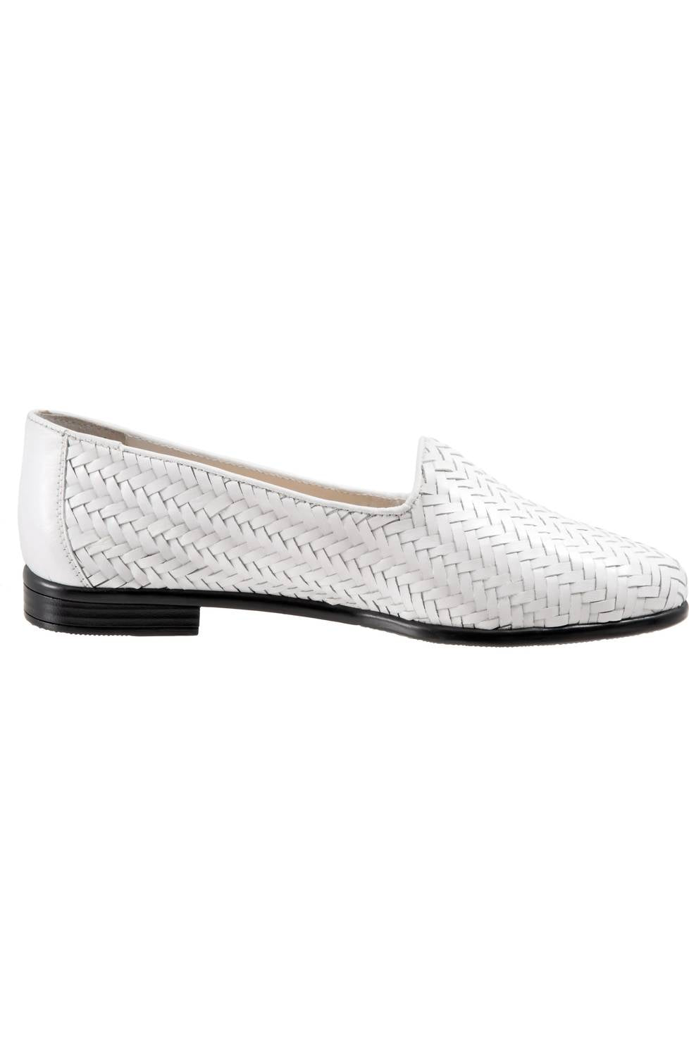 Trotters Women's Liz 3 Flat in wht multi - women's flats