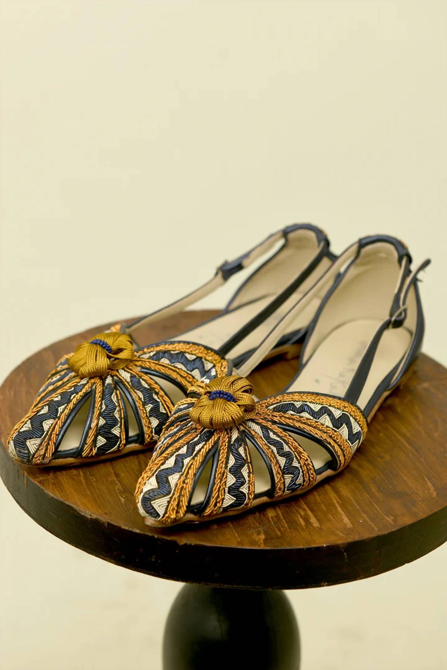 Meher Kakalia - Women's Queen Doris Slingback Shoe