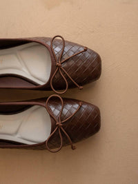 Oasis Society - Women's Logan Woven Ballet Fall Flat