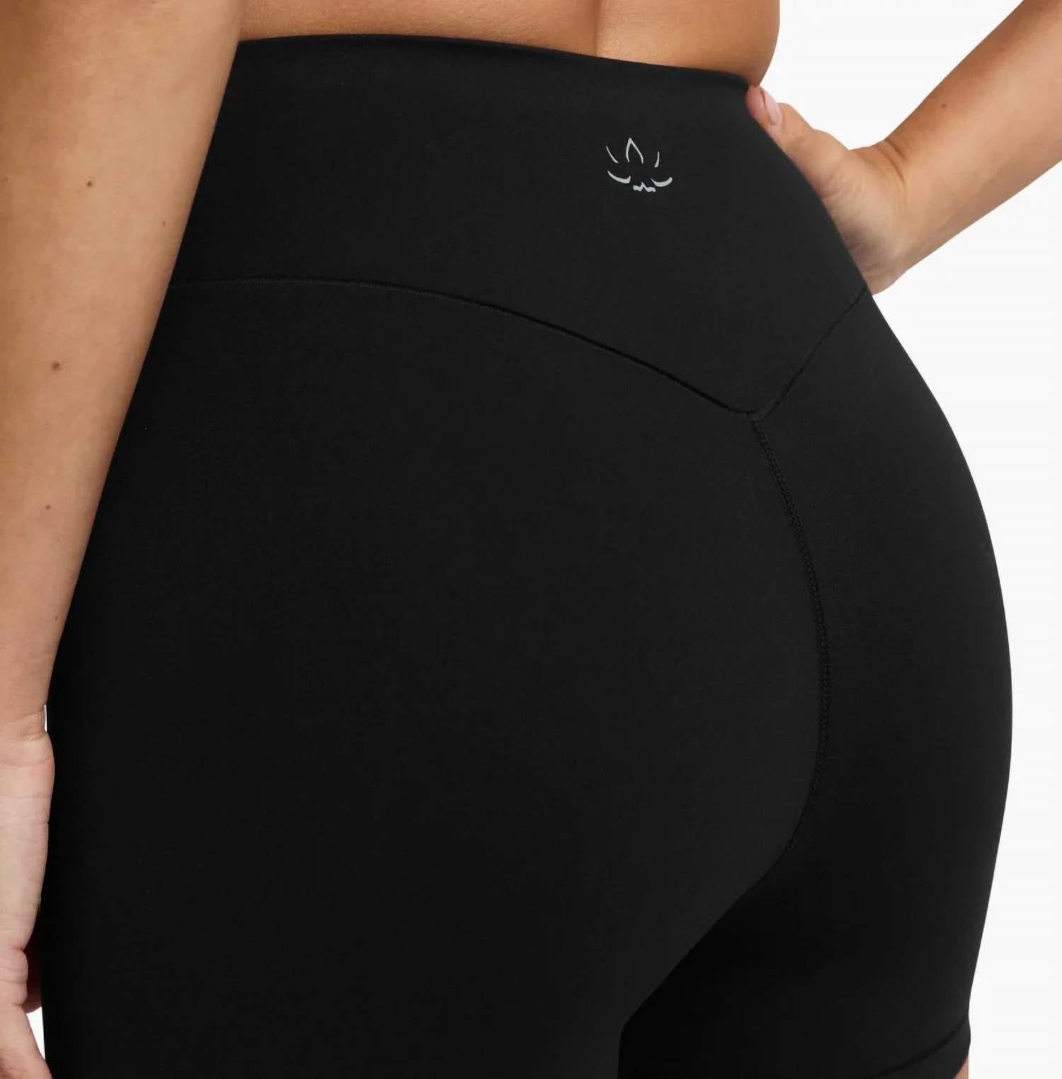 Beyond Yoga - Glowzone 4" Biker Shorts