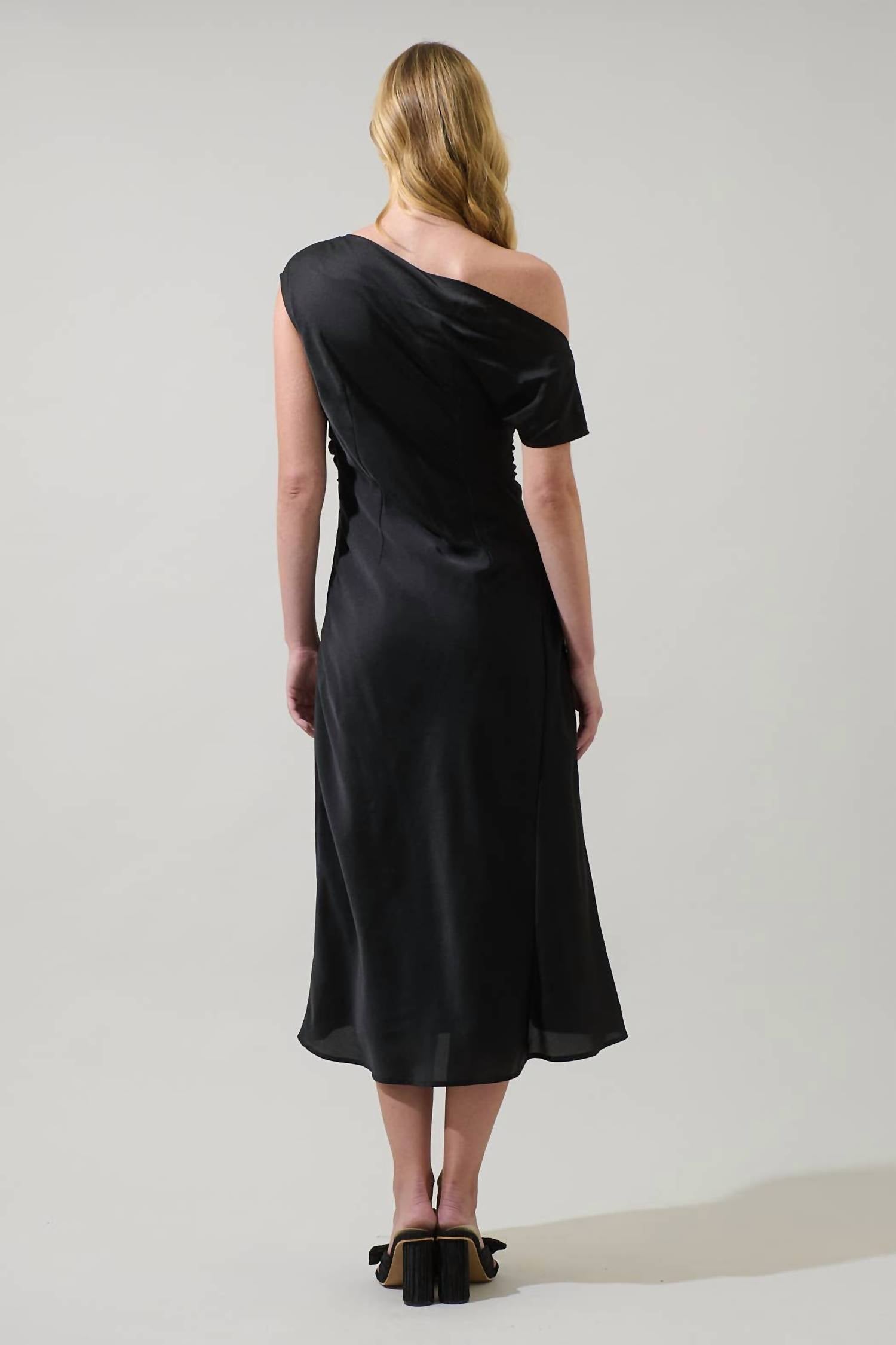 Sugarlips - Rizzo Satin Off The Shoulder Midi Dress