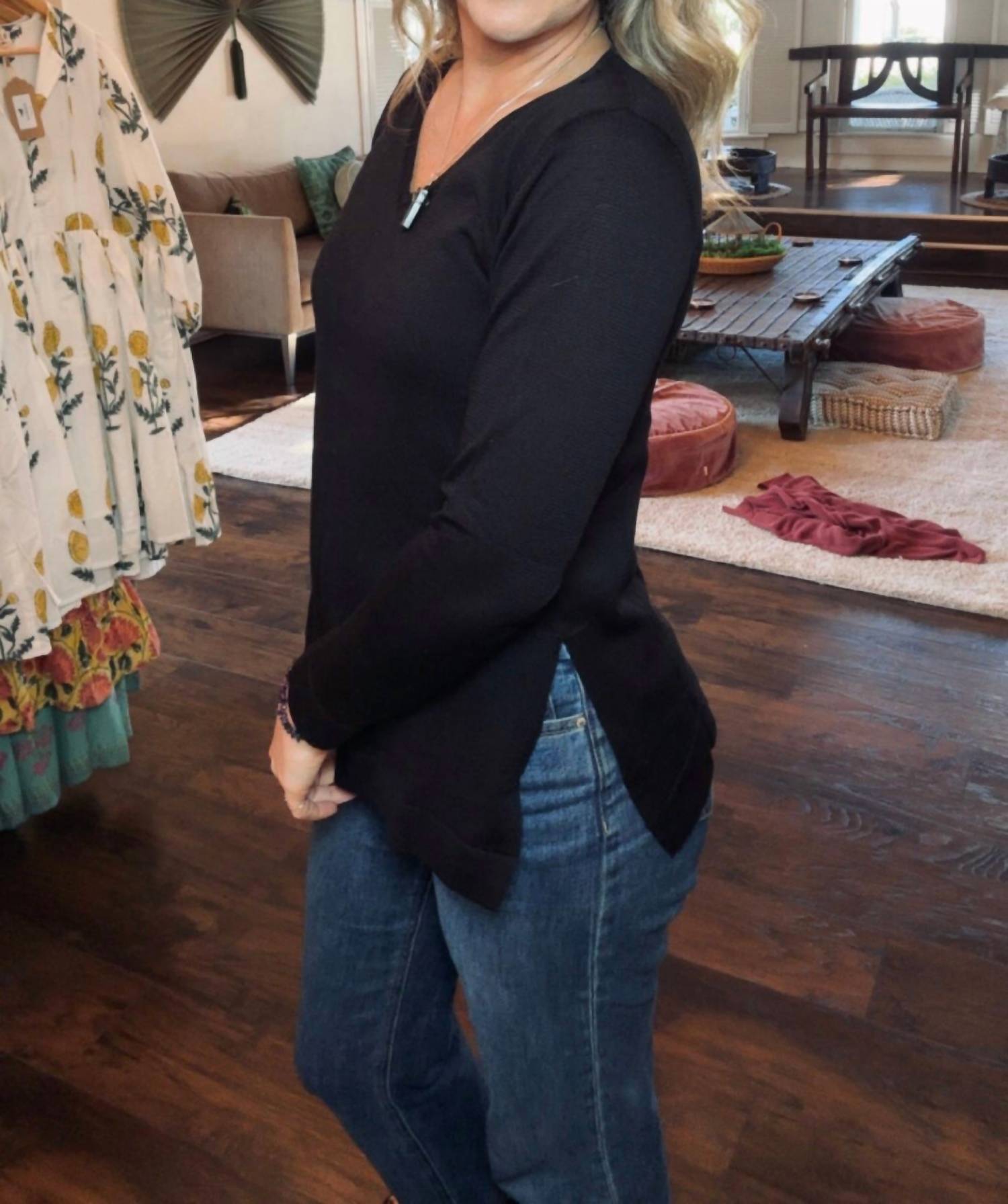 Daph - Pima Cotton V-neck Sweater