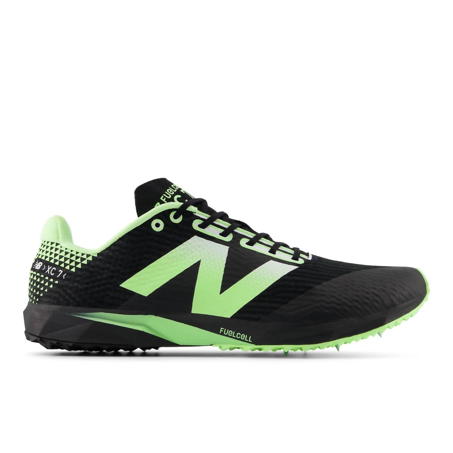 New Balance Unisex Fuelcell Xc7 V5 Shoe in black - sneaker