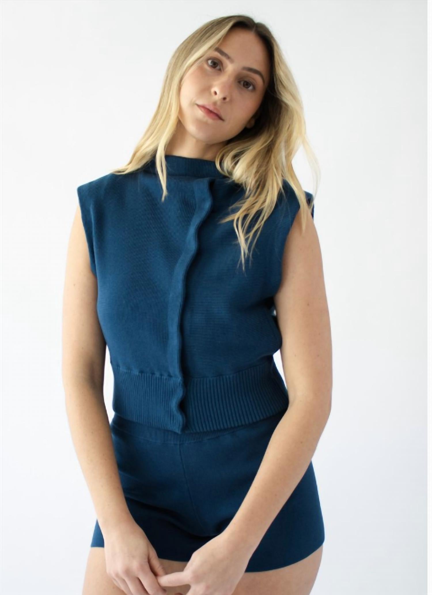 Nfp - CROPPED JACKET W/DETACHABLE SLEEVE