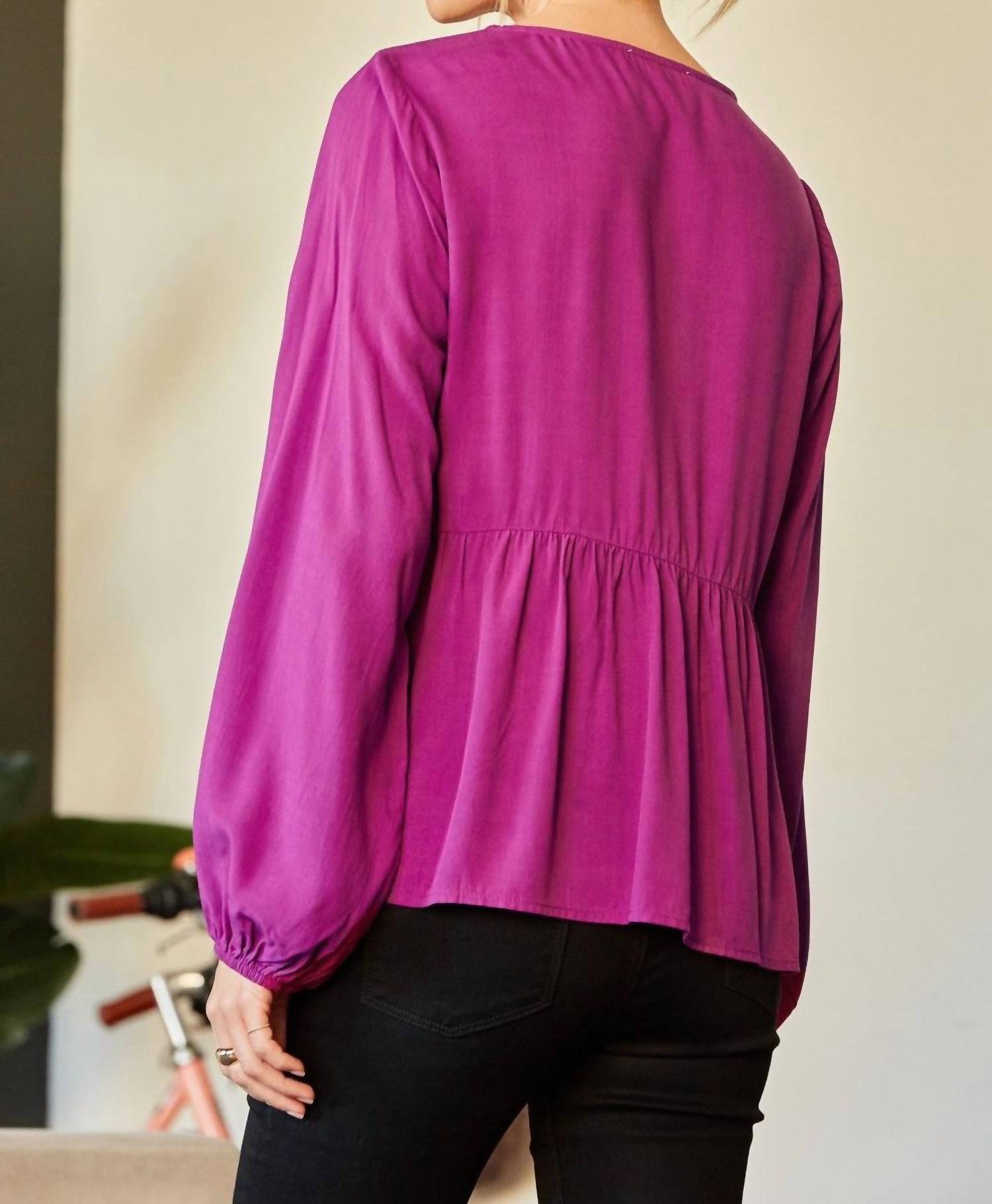 Andree By Unit - Embroidered Peplum Blouse