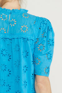 Entro - Solid Girl Eyelet Top