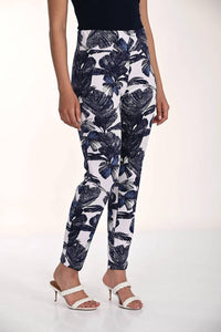 Frank Lyman - Floral high waisted trousers