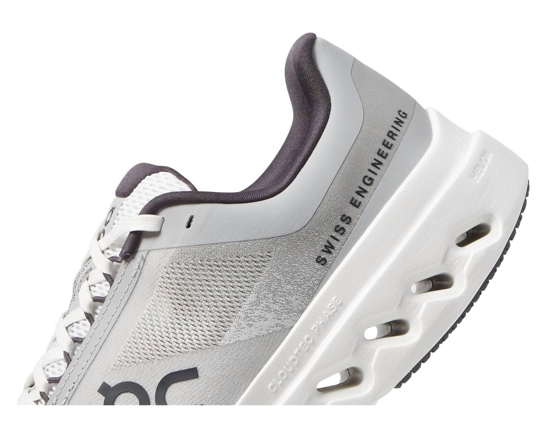 On Running - WOMEN'S CLOUDSURFER NEXT WIDE RUNNING SHOES