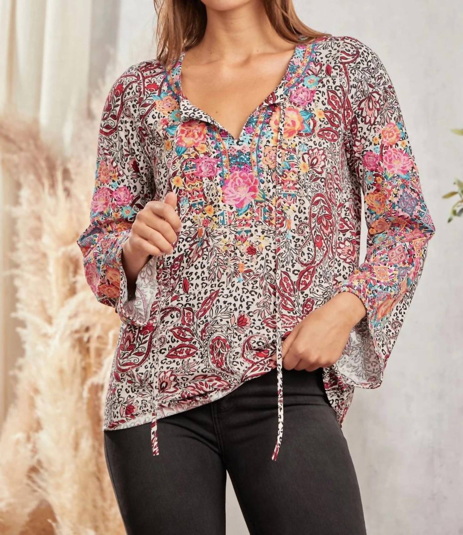 Andree By Unit - Embroidered With Tie Tassel Blouse