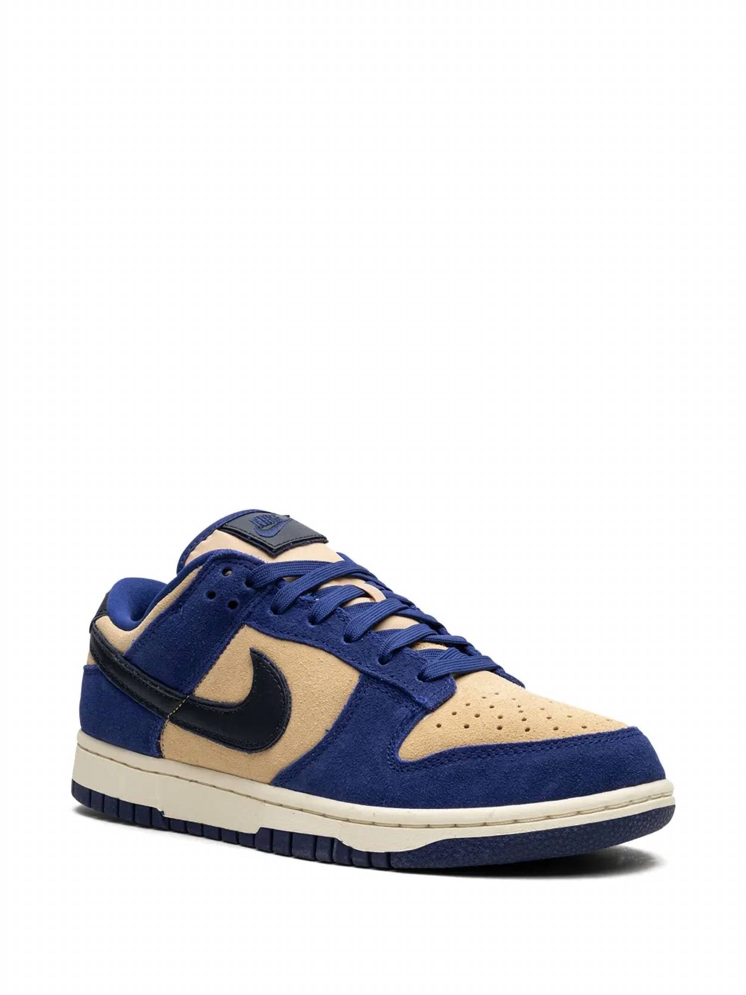 Nike - Women's Dunk Low Sneakers