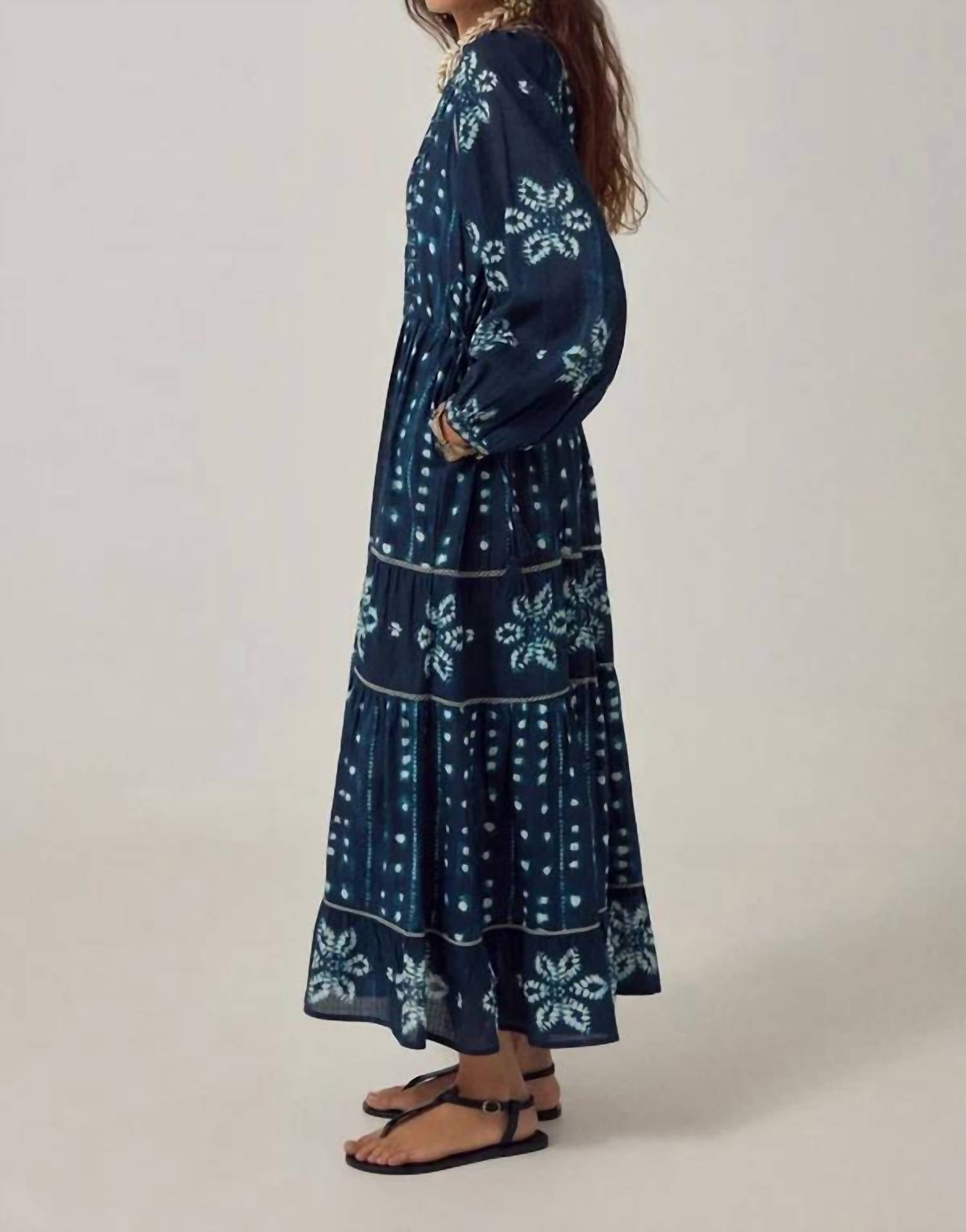 Maison Hotel - Kumo Long Sleeve Buttons Down Dress