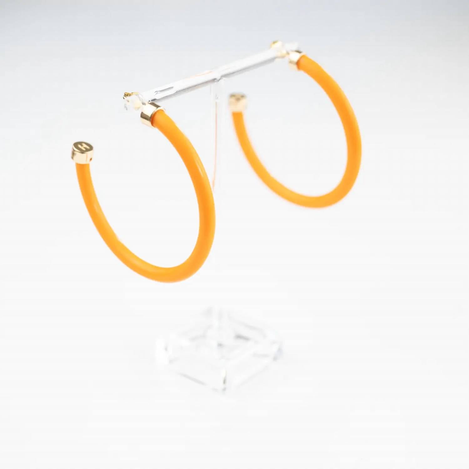 Hoo Hoops - Women's Hoop Earrings